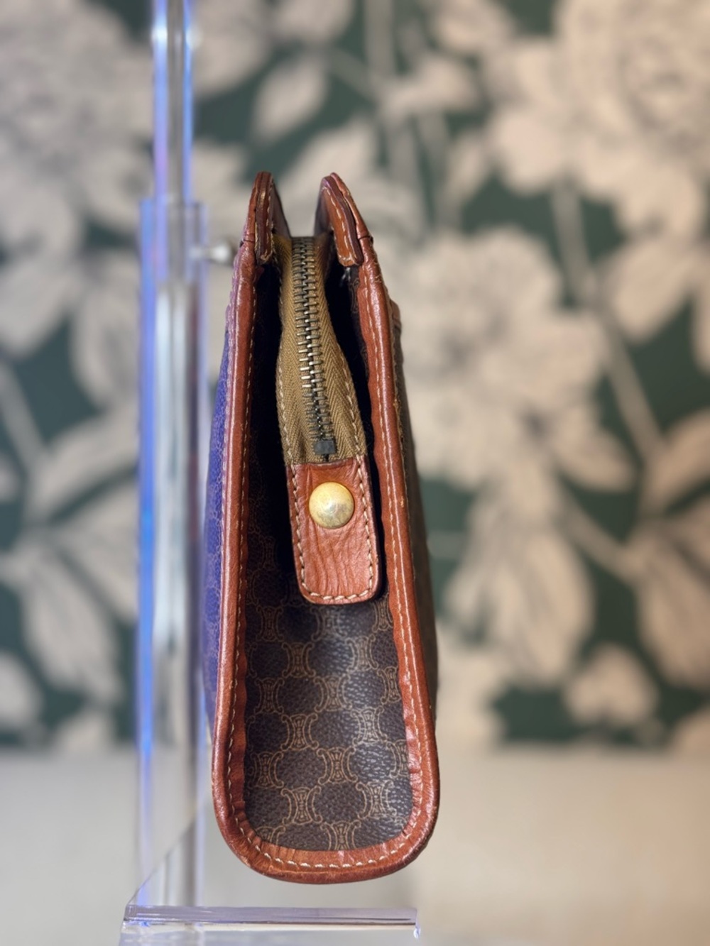 Celine Authentic Brown Patterned Wristlet with Tan Leather Trim EUC - Picture 6 of 12